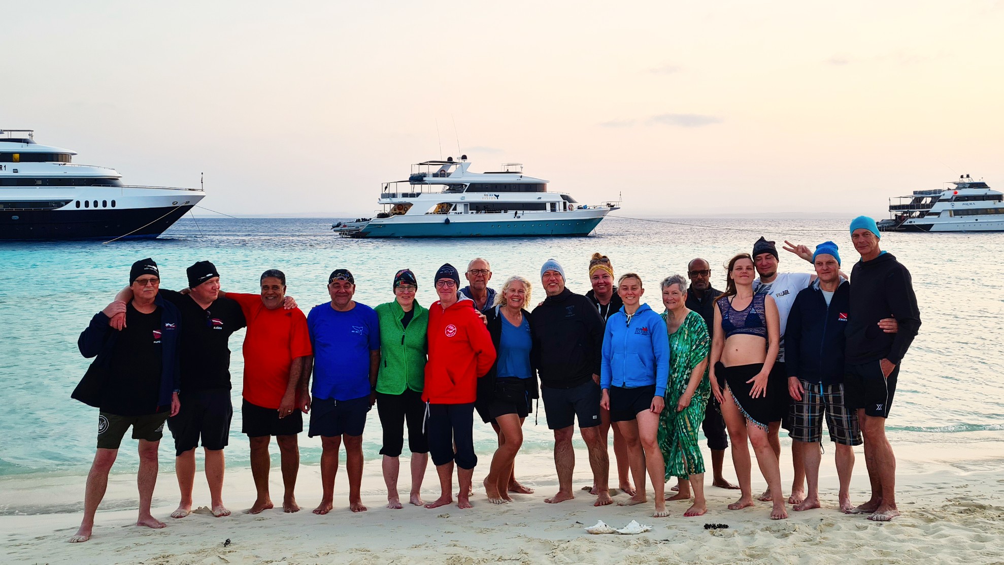 taucher gruppe tauchsafari redseavision
